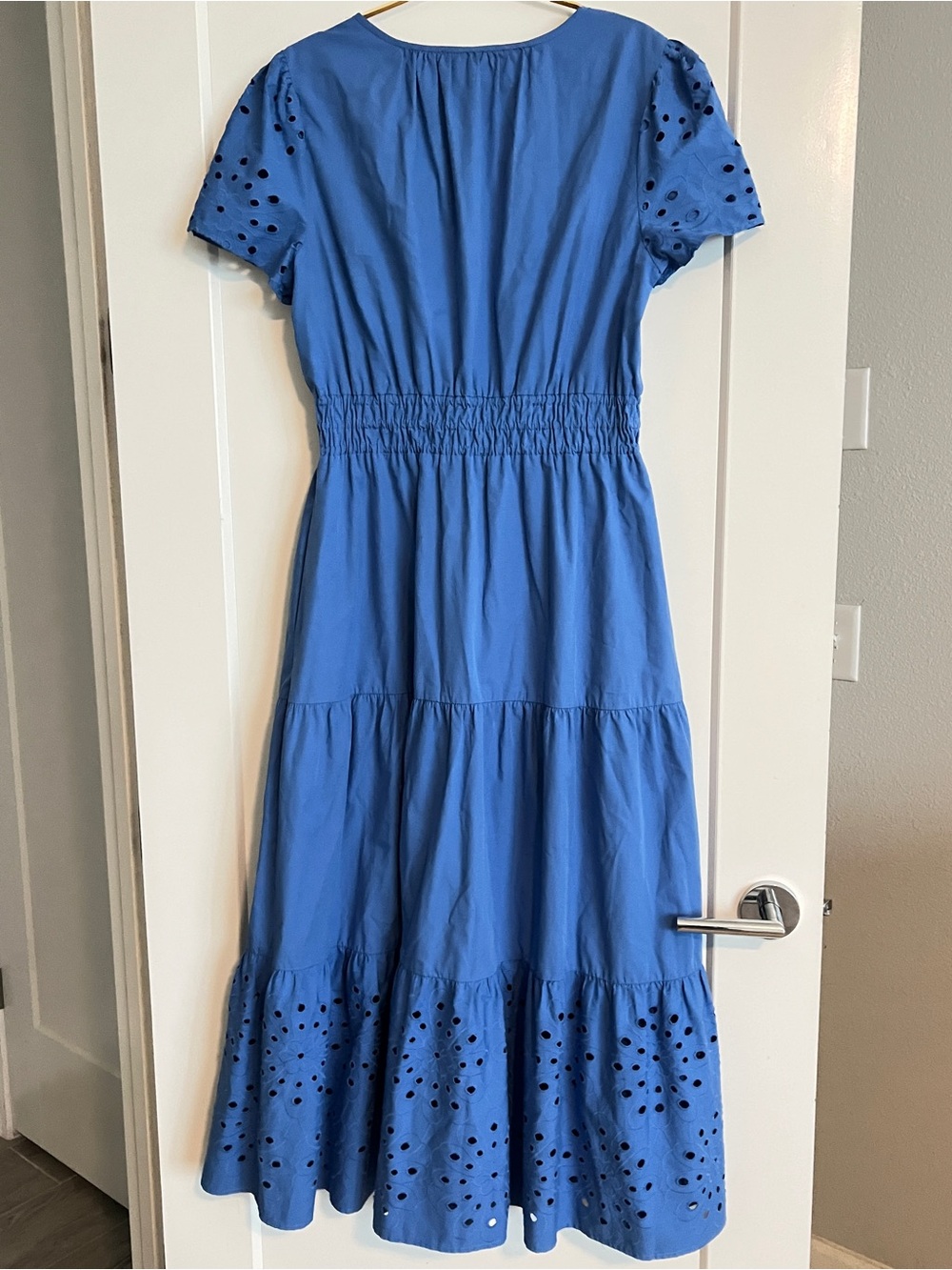Cynthia Rowley Blue Eyelet Embroidered Tiered Midi Dress Smocked Size Large - Picture 12 of 13